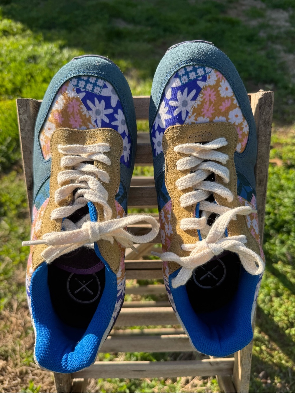 inkkas hendrix jogger - women’s Floral Blue, Green & Yellow Sneakers